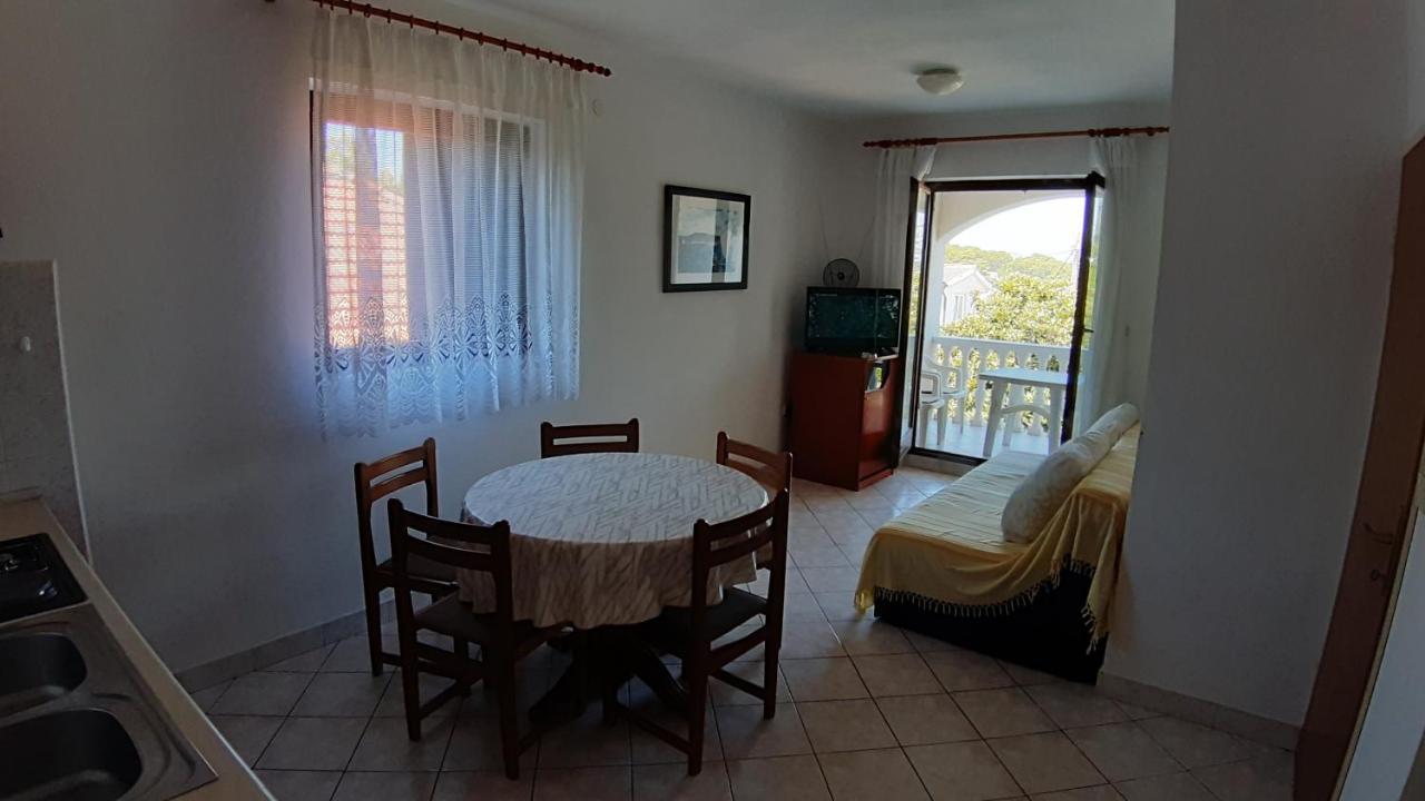 Apartmani Ždrelac エクステリア 写真